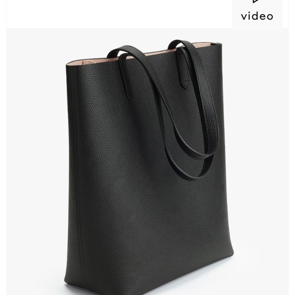 Cuyana Black Leather Tote